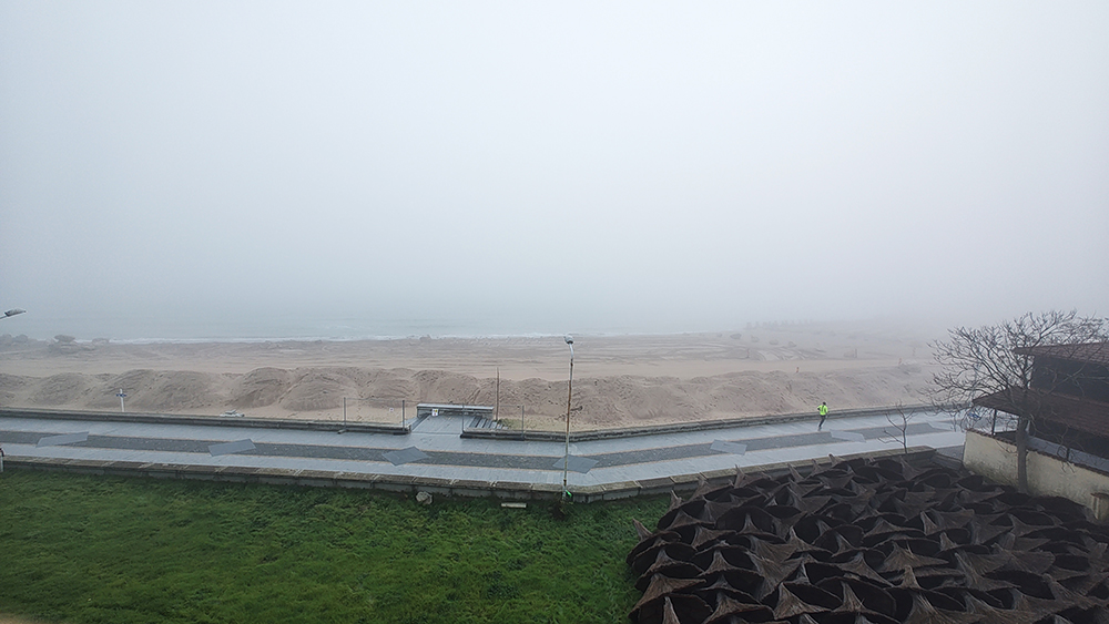 Mangalia, învăluită în ceață