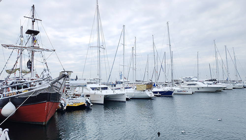 Portul Turistic și centrul Mangaliei, după prima zăpadă din acest an