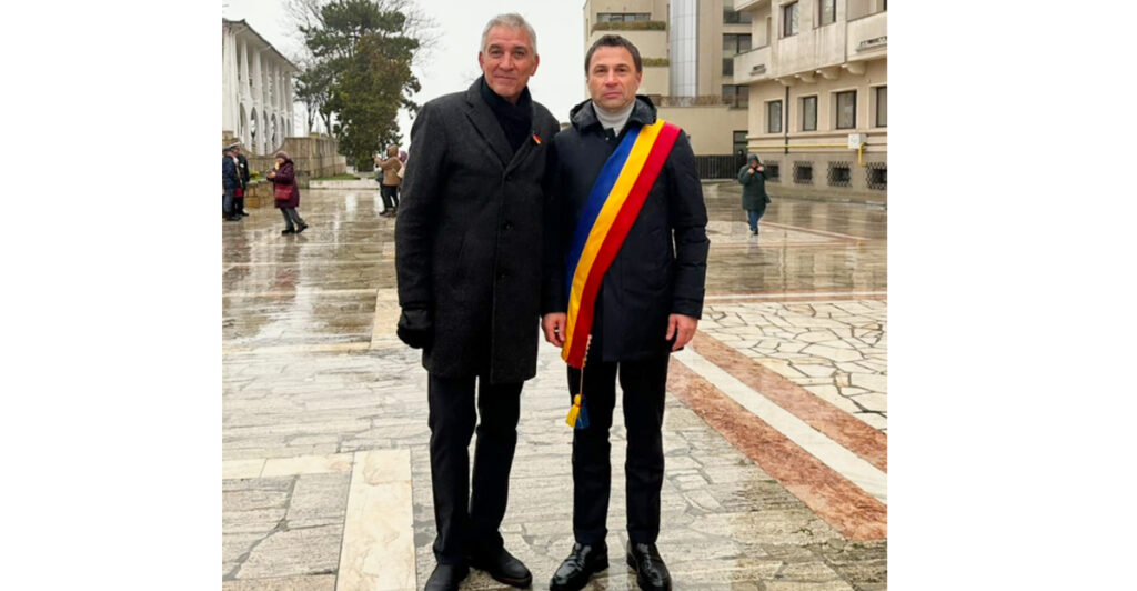 Cristian Radu, Valentin Ciuraru