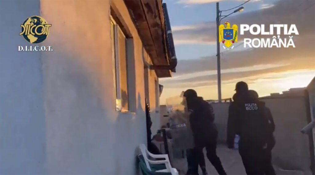 Mascați la Mangalia