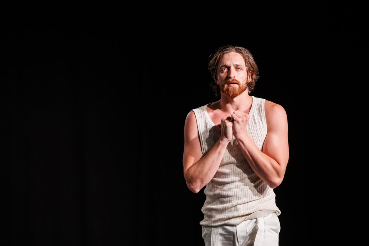 DAVID CRISTIAN. Cel mai bun actor. GALA HOP 2026. foto Andrei Gindac-Two Bug