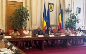 elevi din comuna Cerchezu, primiți în Parlament de deputatul Daniel Georgescu