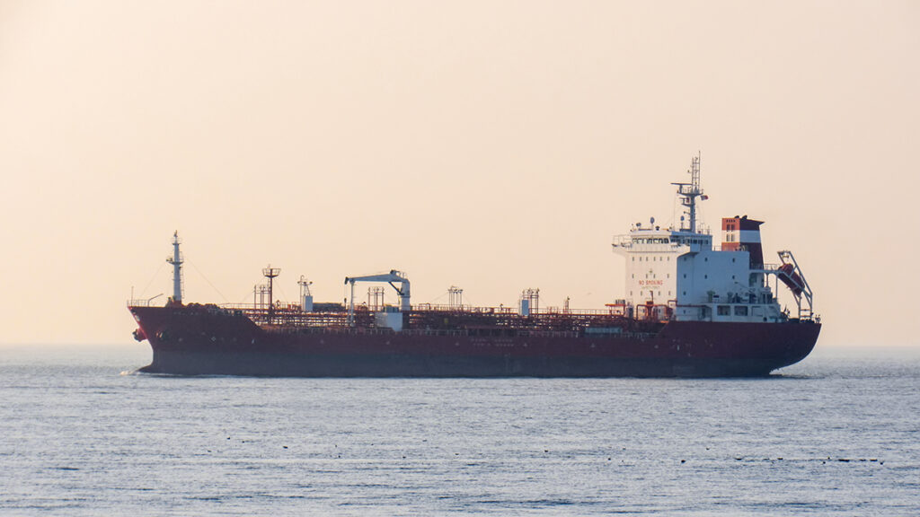 Navă, tanker, vapor mare